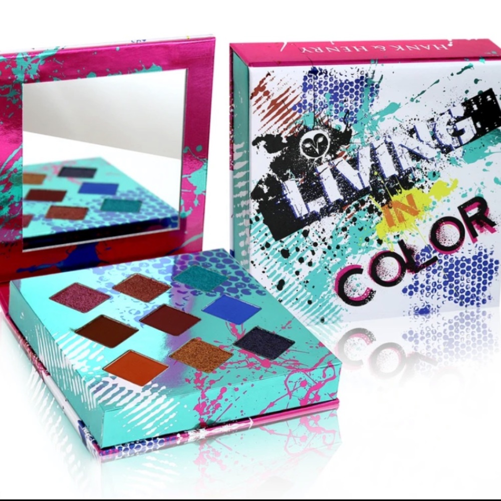 Living In Color Eyeshadow Palette